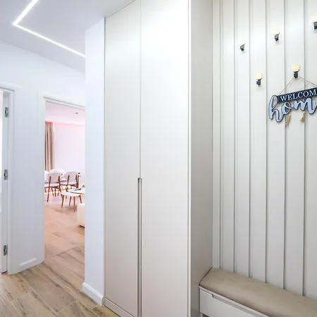 Maison Azure Apartment Sarande