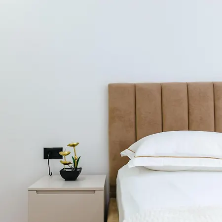 Maison Azure Apartment Sarande