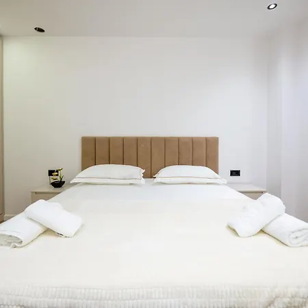 Apartment Maison Azure Sarande